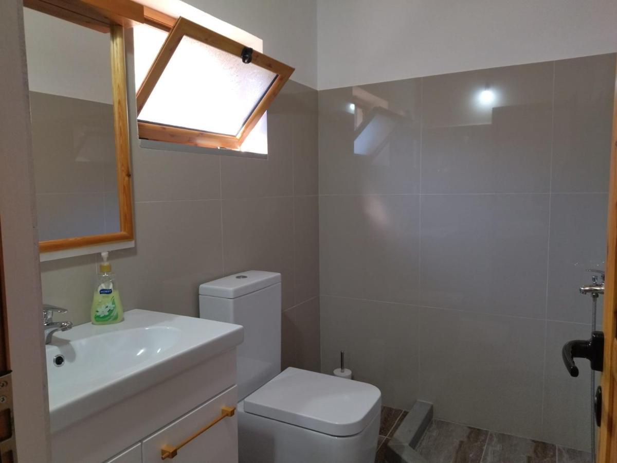 Bujtina Peshtan Guesthouse&Camping Tepelene Eksteriør bilde